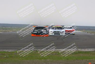 media/Jan-18-2026-CalClub SCCA (Sun) [[8bc6468723]]/Group 5 Race/Turn 1/